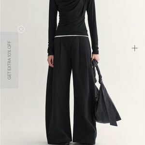 Insis Femme Pleated Wide Leg Trouser | Size - S fits 2-4sz